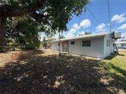 Picture of 660 SW 14Th Pl, Deerfield Beach, FL 33441