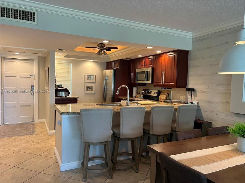 Picture of 2601 S Course Dr # 304, Pompano Beach FL 33069