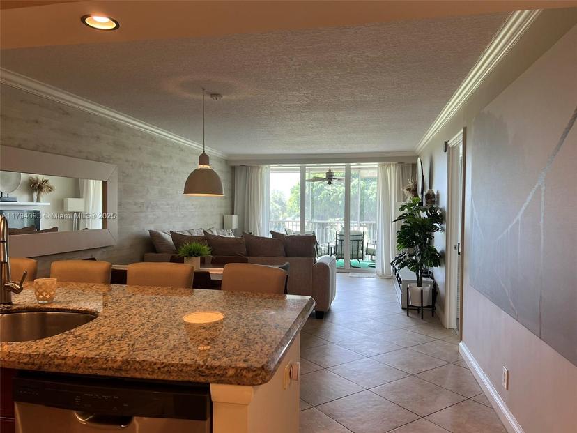Picture of 2601 S Course Dr # 304, Pompano Beach FL 33069