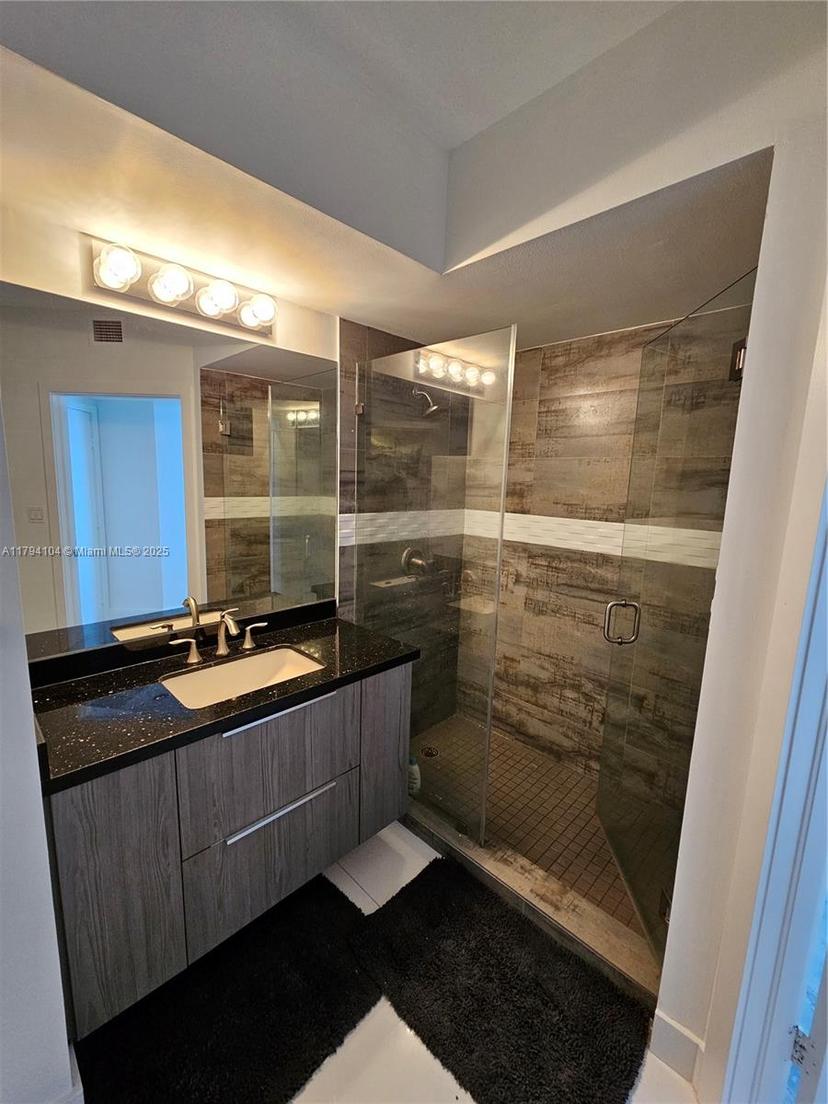 Picture of 1330 West Ave # 2805, Miami Beach FL 33139