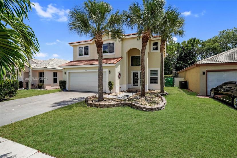 Picture of 2093 NW 208Th Ter, Pembroke Pines FL 33029