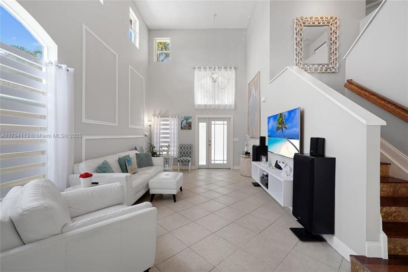 Picture of 2093 NW 208Th Ter, Pembroke Pines FL 33029