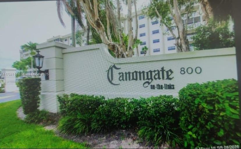 Picture of 800 NE 195Th St # 215, Miami FL 33179