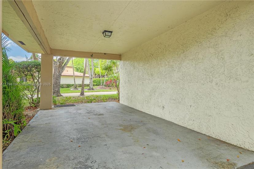 Picture of 8097 Royal Palm Cir, Tamarac FL 33321