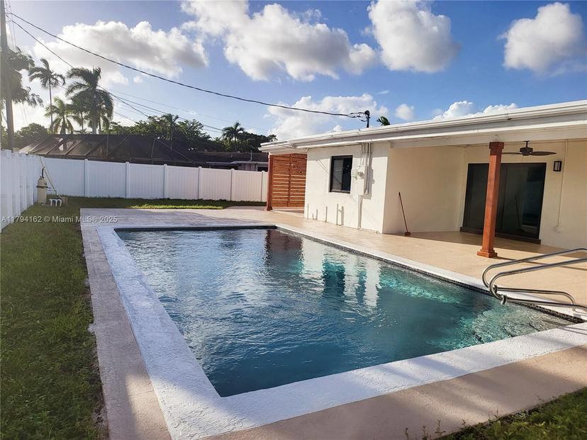 Picture of 9020 SW 198Th Ter, Cutler Bay FL 33157
