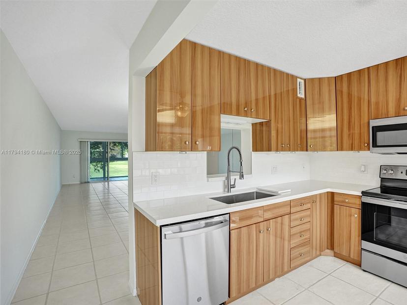 Picture of 3501 Bimini Ln # K2, Coconut Creek FL 33066