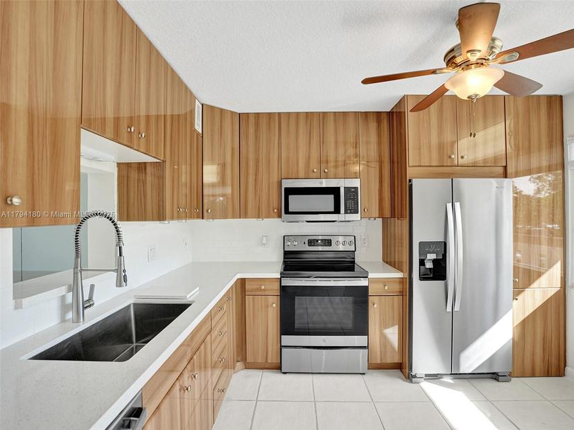 Picture of 3501 Bimini Ln # K2, Coconut Creek FL 33066