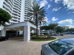 Picture of 3300 NE 192Nd St # 612, Aventura, FL 33180