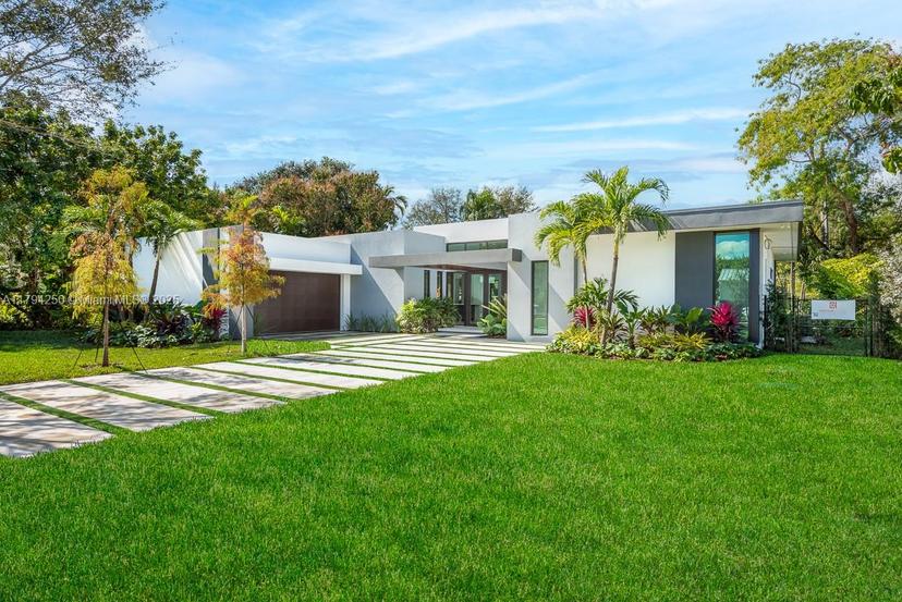 Picture of 6616 SW 64Th Ave, South Miami FL 33143