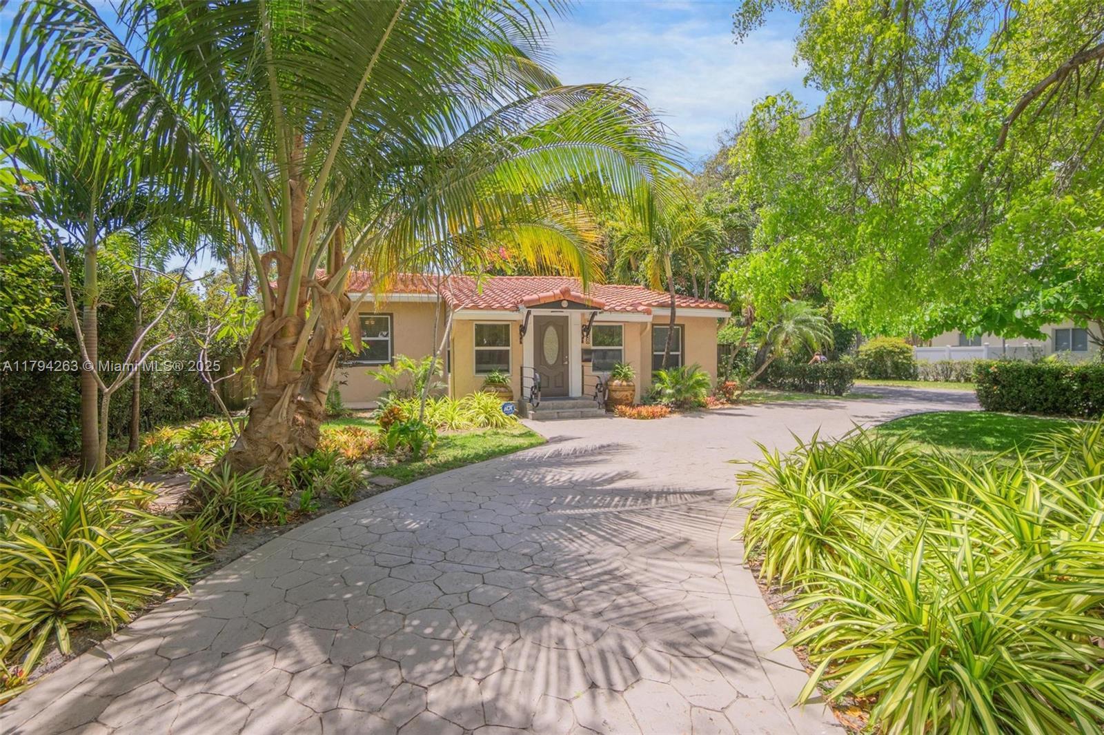 Picture of 1438 Fletcher St, Hollywood, FL 33020