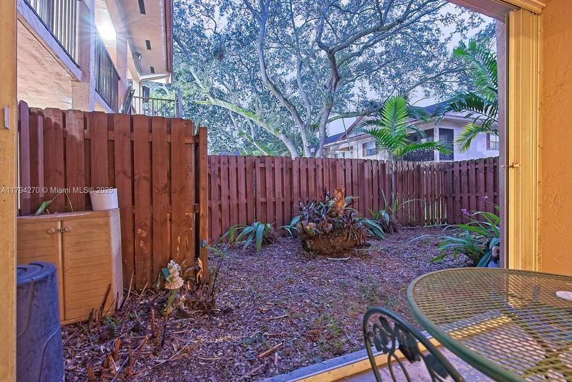 Picture of 11297 SW 88Th St # 117M, Miami FL 33176