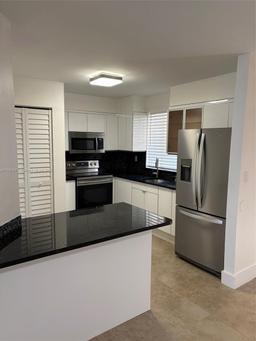 Picture of 6195 NW 186Th St # 116, Hialeah, FL 33015
