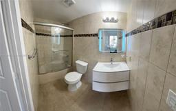 Picture of 6195 NW 186Th St # 116, Hialeah, FL 33015