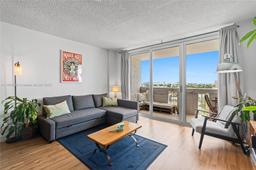 Picture of 800 West Ave # 926, Miami Beach, FL 33139