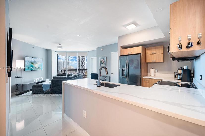 Picture of 350 S Miami Ave # 2505, Miami FL 33130
