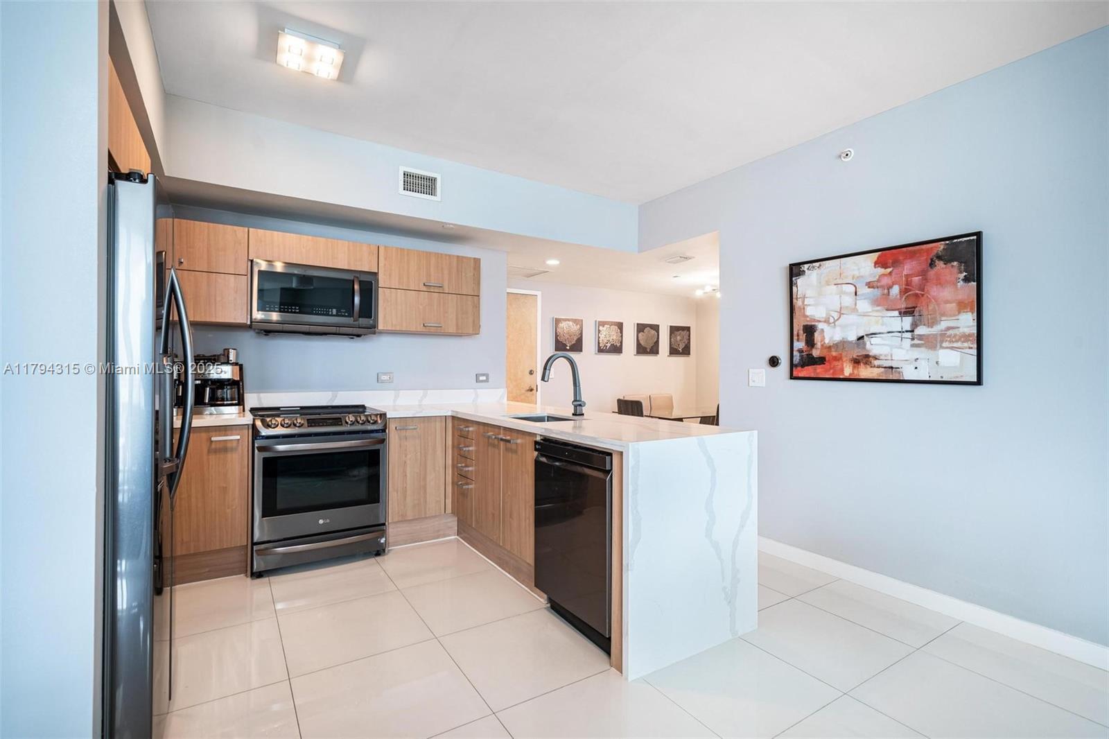 Picture of 350 S Miami Ave # 2505, Miami, FL 33130