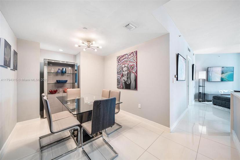 Picture of 350 S Miami Ave # 2505, Miami FL 33130