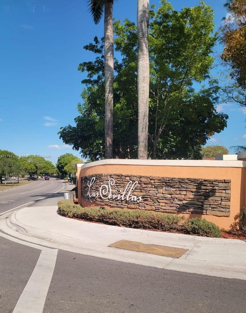 Picture of 10022 NW 7Th St # 210, Miami FL 33172