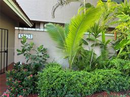 Picture of 11574 SW 91St Ter, Miami, FL 33176