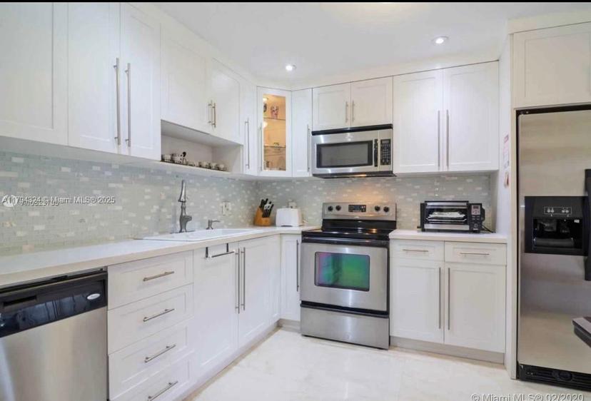 Picture of 11574 SW 91St Ter, Miami FL 33176