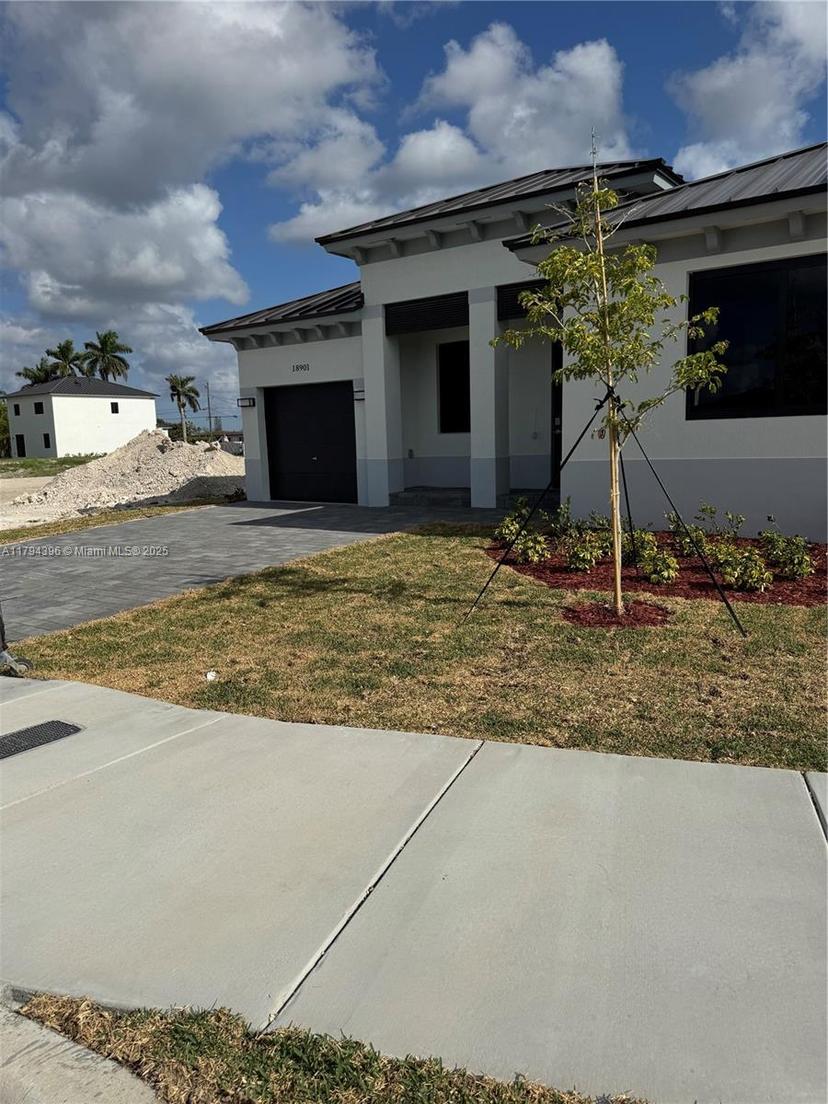 Picture of 18901 SW 316Th Ter, Homestead FL 33030