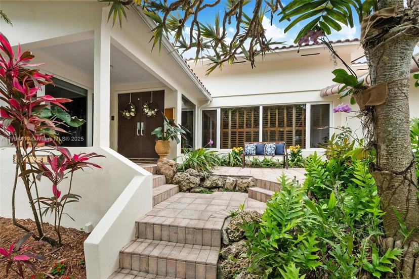 Picture of 12280 SW 69Th Pl, Pinecrest FL 33156
