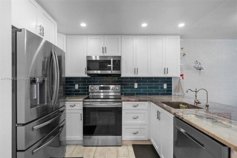 Picture of 1228 West Ave # 605, Miami Beach FL 33139