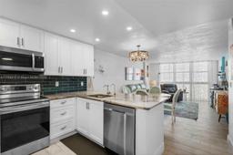 Picture of 1228 West Ave # 605, Miami Beach, FL 33139