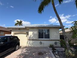 Picture of 7045 SW 161 Pl, Miami, FL 33193