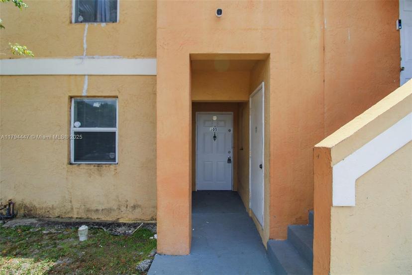 Picture of 2451 NW 56Th Ave # 105, Lauderhill FL 33313