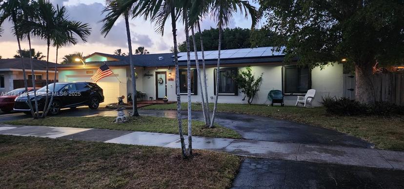 Picture of 8111 SW 205Th St, Cutler Bay FL 33189