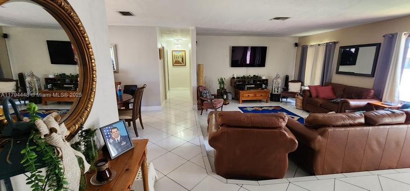 Picture of 8111 SW 205Th St, Cutler Bay FL 33189