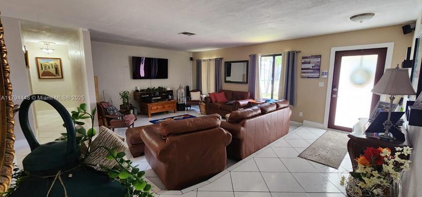 Picture of 8111 SW 205Th St, Cutler Bay FL 33189