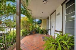 Picture of 12030 SW 41St Dr, Miami, FL 33175