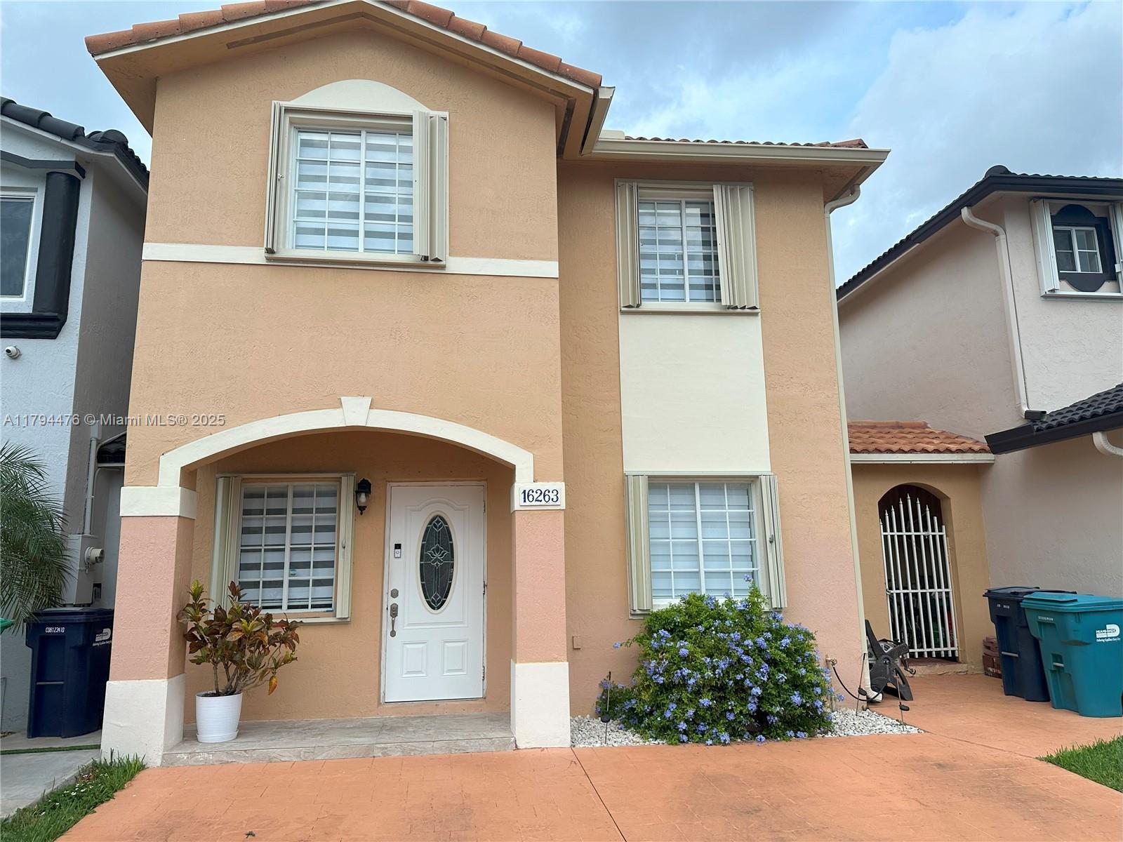 Picture of 16263 SW 97Th St # 16263, Miami, FL 33196