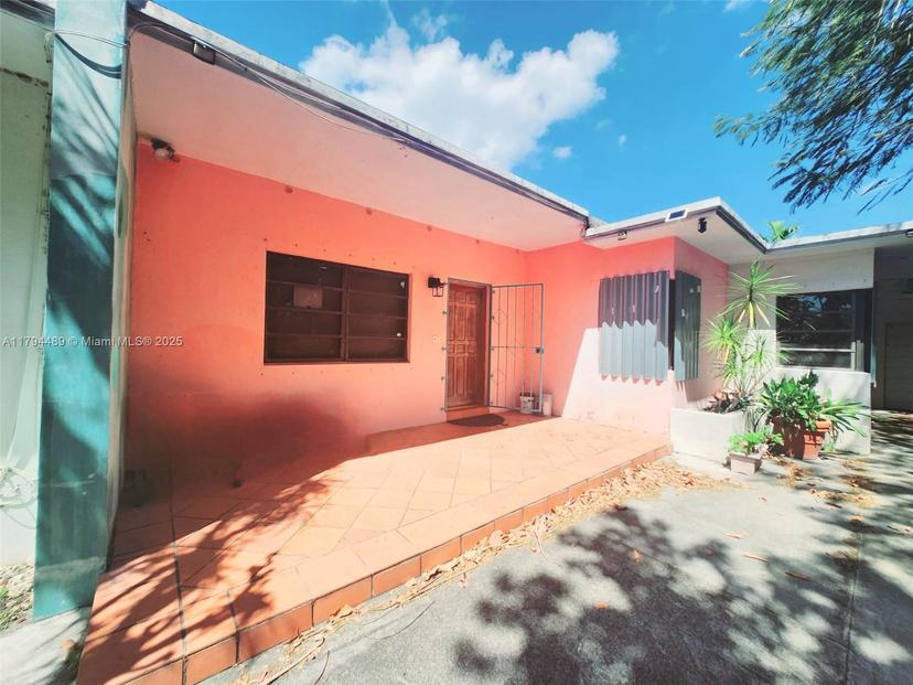 Picture of 2323 SW 20Th St, Miami FL 33145