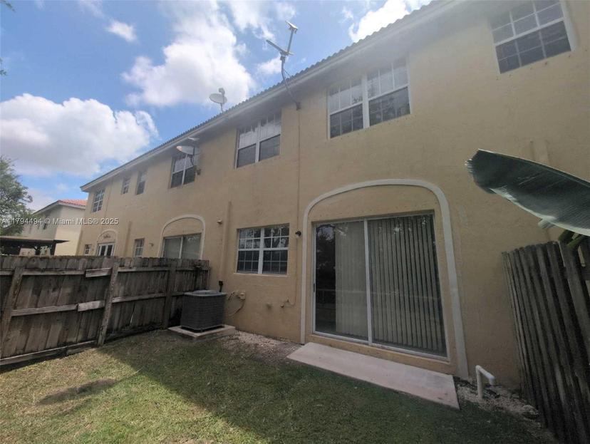 Picture of 430 NE 21St Ave, Homestead FL 33033