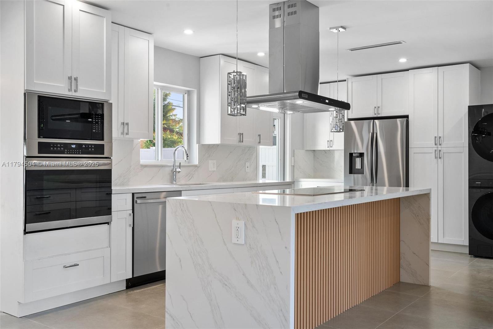 Picture of 324 NE 28Th St, Wilton Manors, FL 33334