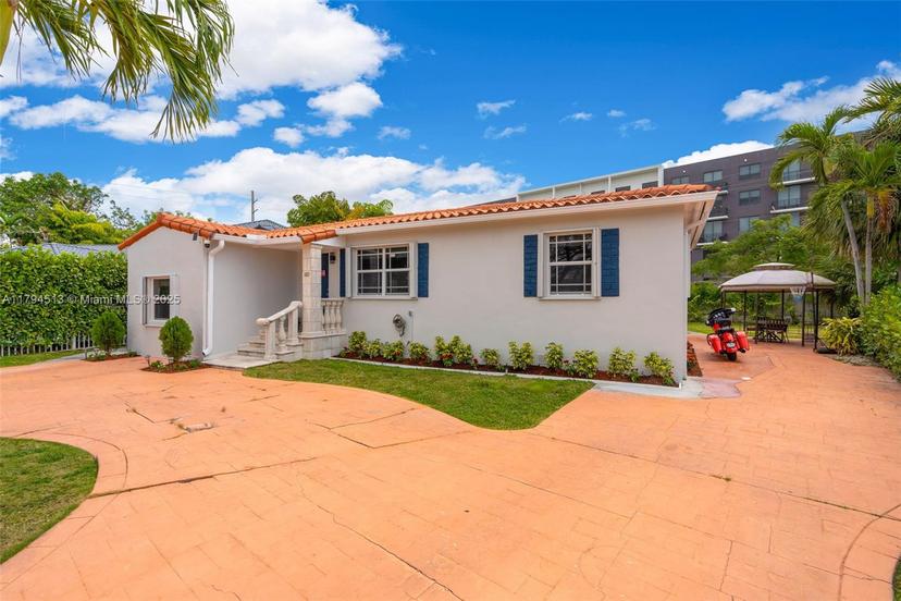 Picture of 1621 SW 32Nd Ct, Miami FL 33145