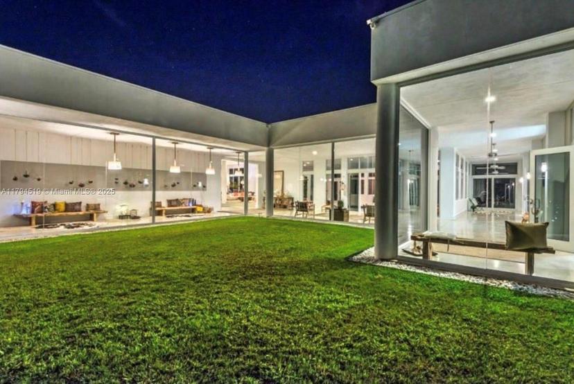 Picture of 1901 SE Ranch Rd, Jupiter FL 33478