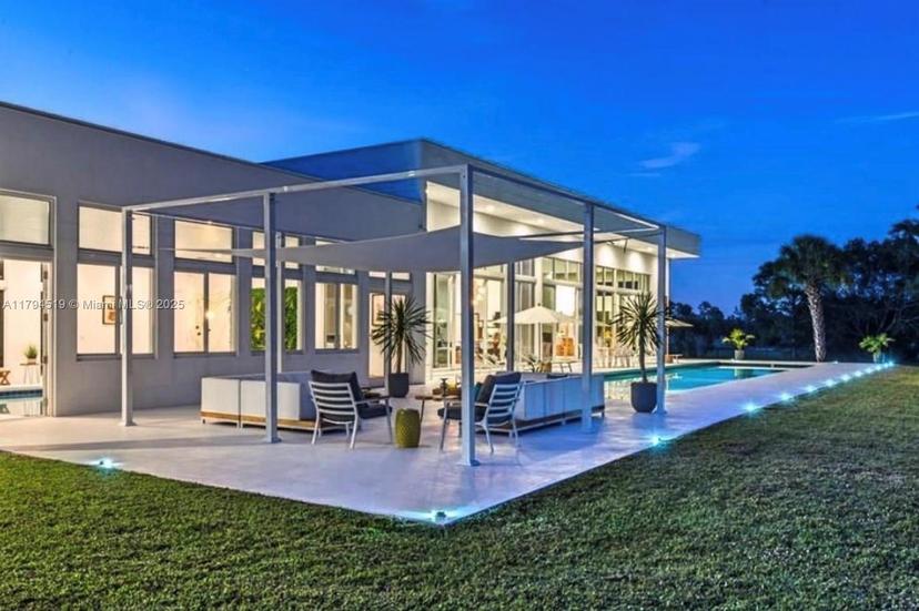 Picture of 1901 SE Ranch Rd, Jupiter FL 33478
