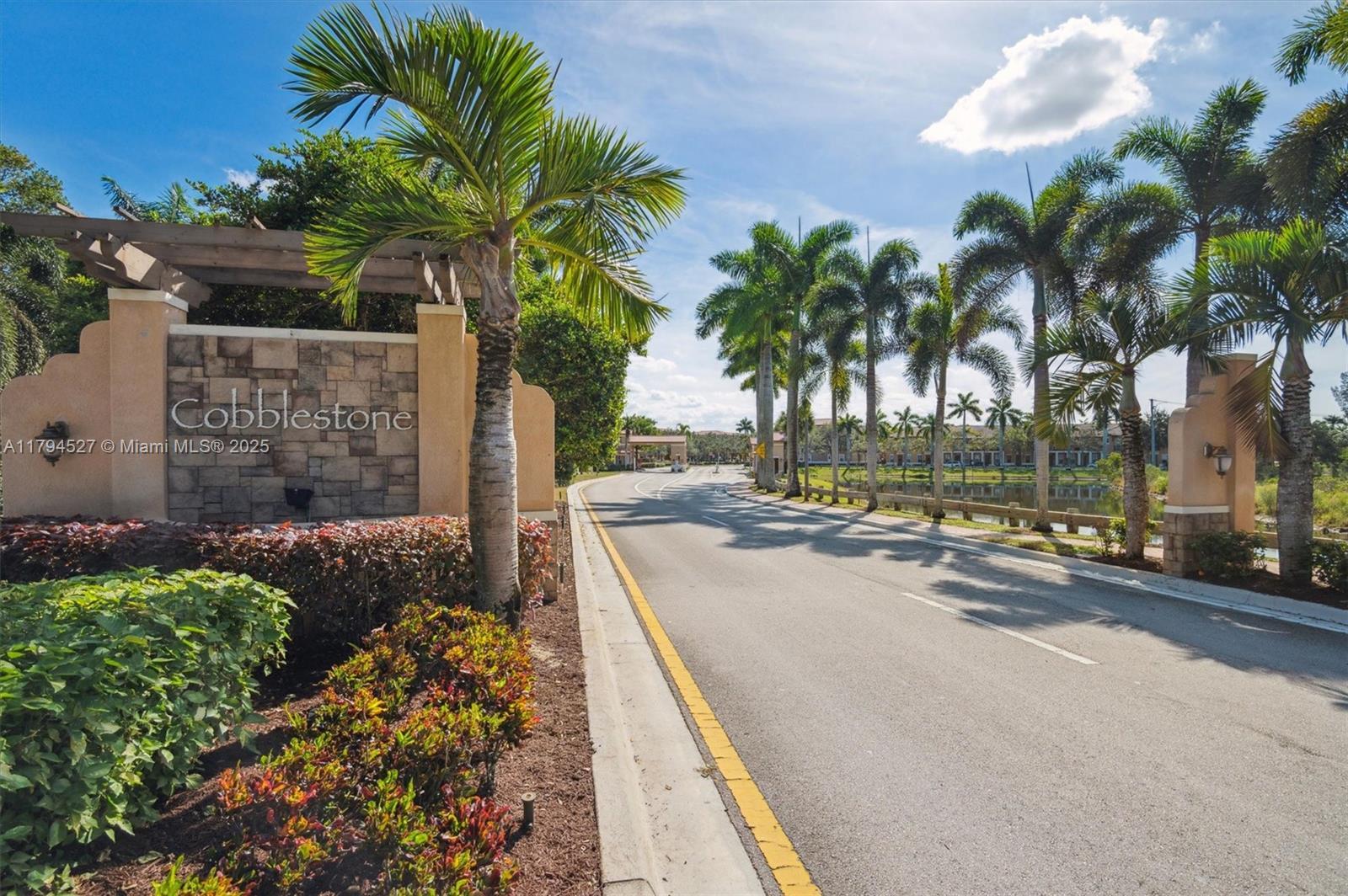 Picture of 945 SW 147Th Ave # 2012, Pembroke Pines, FL 33027
