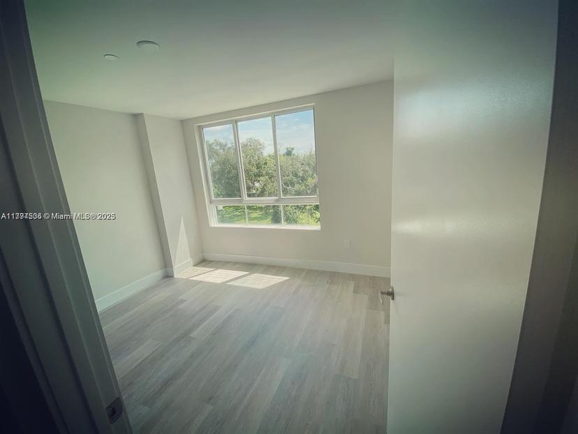 Picture of 2505 NE 193Rd St # 4204, Aventura FL 33180
