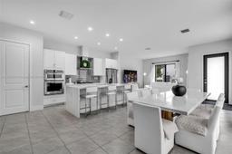 Picture of 4445 NW 82Nd Ave, Doral, FL 33166