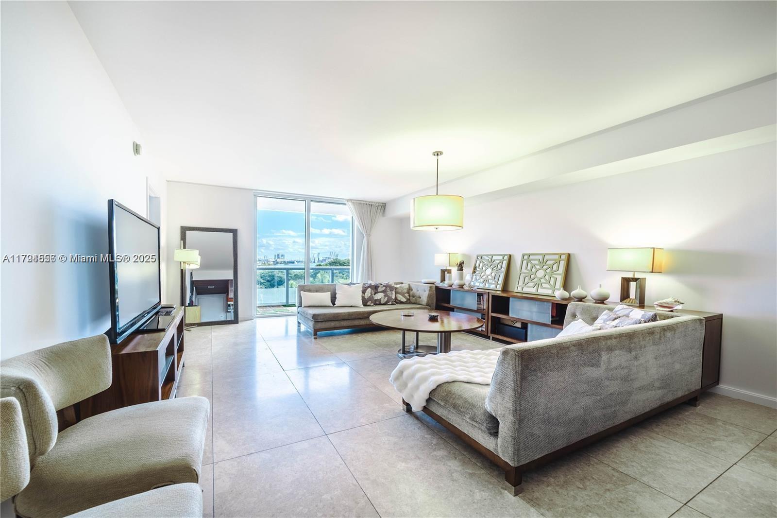 Picture of 50 Biscayne Blvd # 602, Miami, FL 33132