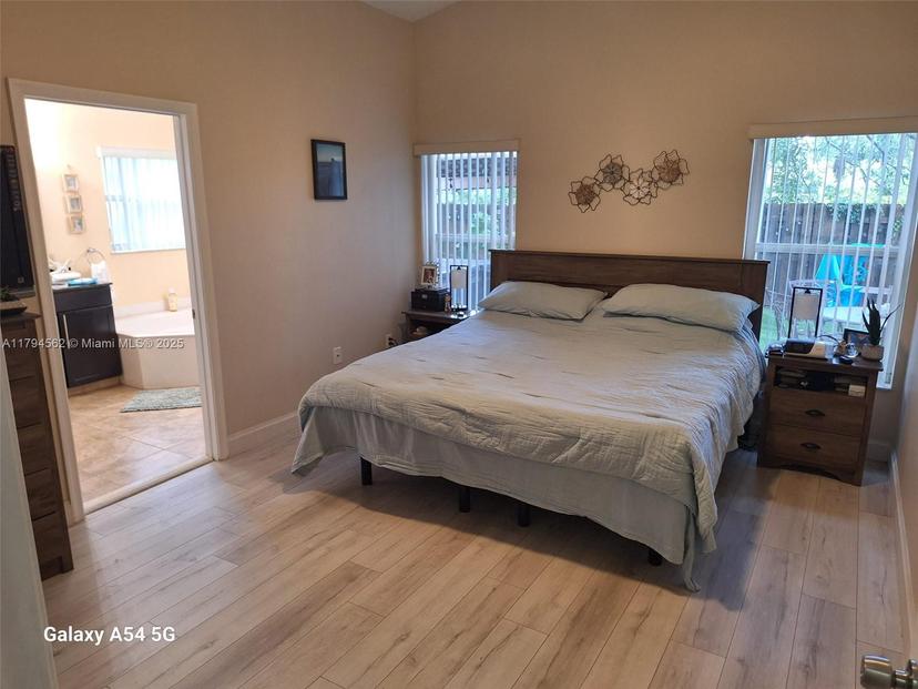 Picture of 20401 SW 1St St, Pembroke Pines FL 33029