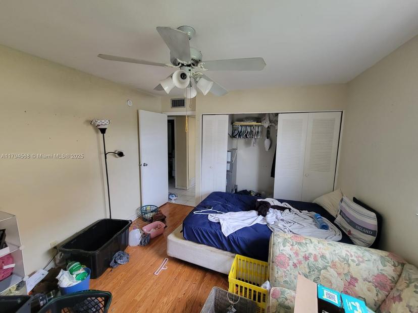 Picture of 448 Saxony J # J, Delray Beach FL 33446