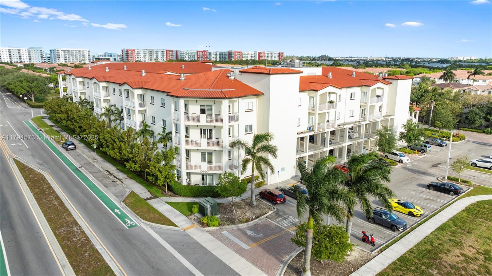 Picture of 10950 NW 82Nd St # 415, Doral, FL 33178