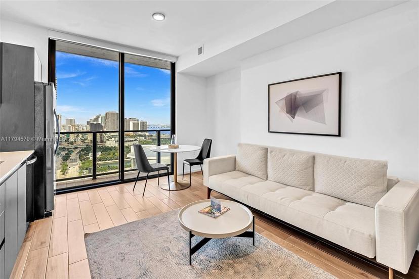 Picture of 398 NE 5Th St # 1905, Miami FL 33132