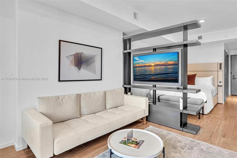 Picture of 398 NE 5Th St # 1905, Miami FL 33132